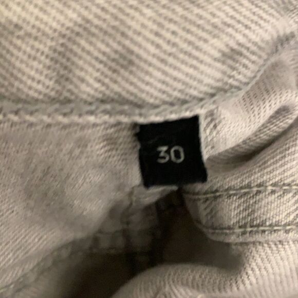 Goldsign gray button fly straight leg jeans size 30 NWT - Picture 16 of 16
